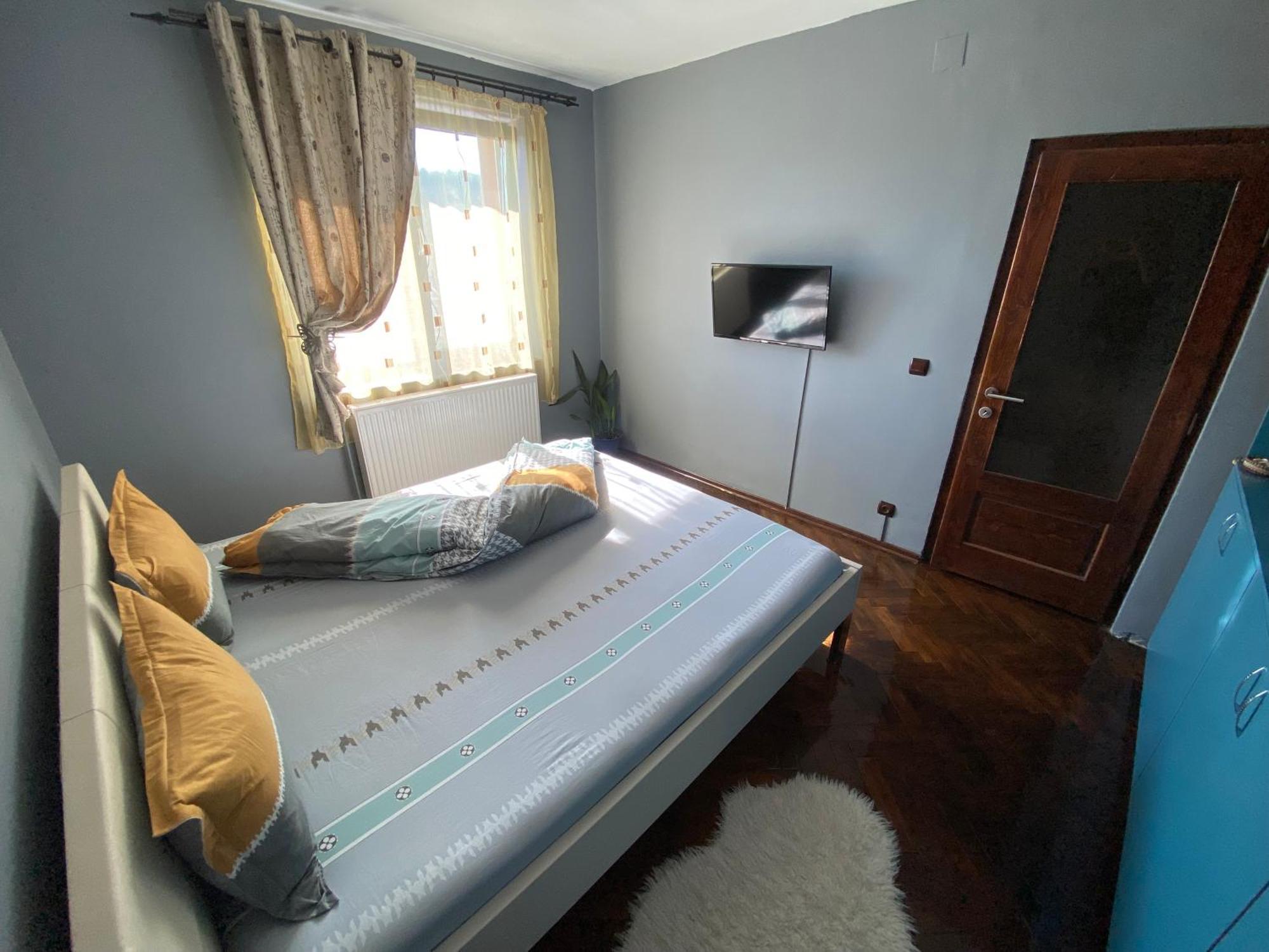 Comfort Home Apartment 2 Petroşani Exteriér fotografie